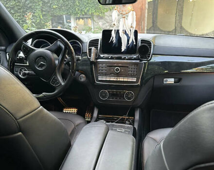 Белый Мерседес ГЛЕ-Класс, объемом двигателя 3 л и пробегом 90 тыс. км за 54000 $, фото 9 на Automoto.ua