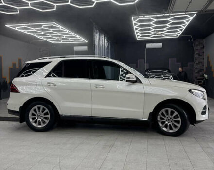 Белый Мерседес ГЛЕ-Класс, объемом двигателя 2.14 л и пробегом 112 тыс. км за 34999 $, фото 9 на Automoto.ua