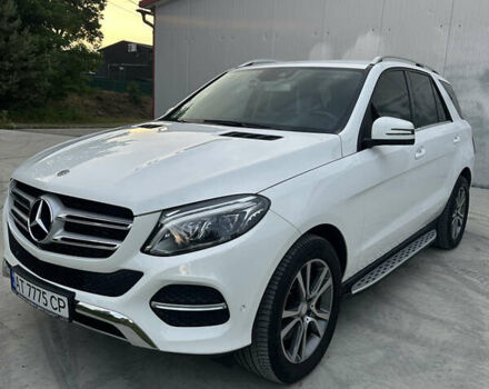 Мерседес ГЛЕ-Класс 2017 в Снятине на Automoto.ua Белый Мерседес ГЛЕ-Класс, объемом двигателя 2.14 л и пробегом 84 тыс. км за 34900 $, фото 9 на Automoto.ua