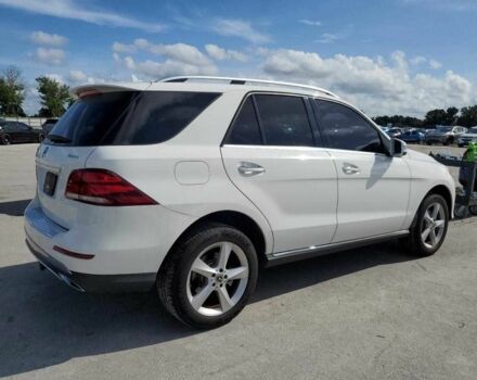 Белый Мерседес ГЛЕ-Класс, объемом двигателя 0 л и пробегом 91 тыс. км за 10000 $, фото 5 на Automoto.ua