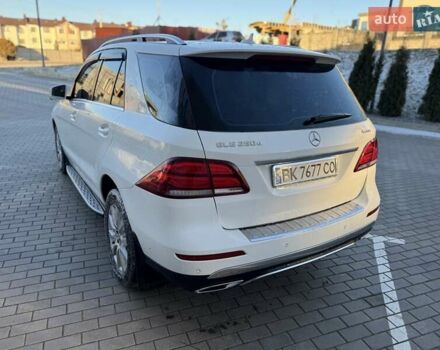 Білий Мерседес ГЛЕ-Клас, об'ємом двигуна 2.14 л та пробігом 198 тис. км за 29500 $, фото 3 на Automoto.ua