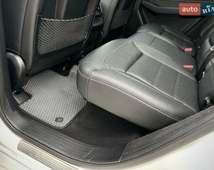 Белый Мерседес ГЛЕ-Класс, объемом двигателя 2.14 л и пробегом 95 тыс. км за 32500 $, фото 59 на Automoto.ua