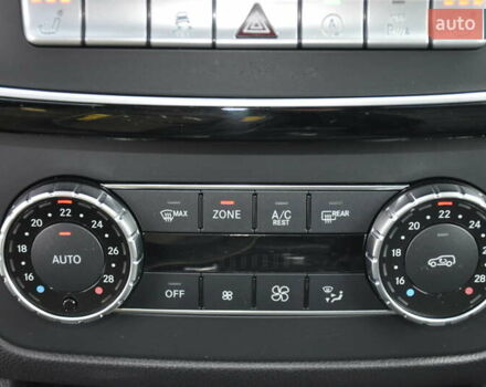 Белый Мерседес ГЛЕ-Класс, объемом двигателя 3 л и пробегом 25 тыс. км за 51500 $, фото 59 на Automoto.ua