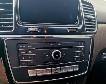 Белый Мерседес ГЛЕ-Класс, объемом двигателя 2.1 л и пробегом 90 тыс. км за 35500 $, фото 5 на Automoto.ua