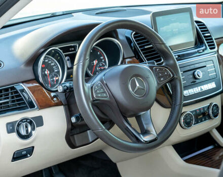 Белый Мерседес ГЛЕ-Класс, объемом двигателя 2.14 л и пробегом 172 тыс. км за 31000 $, фото 33 на Automoto.ua