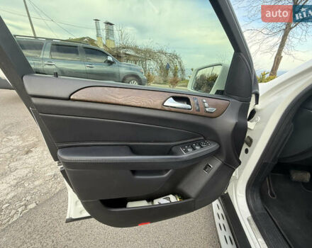 Белый Мерседес ГЛЕ-Класс, объемом двигателя 2.14 л и пробегом 166 тыс. км за 33500 $, фото 9 на Automoto.ua