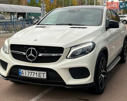 Мерседес ГЛЕ-Класс 2017 в Киеве на Automoto.ua Белый Мерседес ГЛЕ-Класс, объемом двигателя 3 л и пробегом 104 тыс. км за 52000 $, фото 1 на Automoto.ua