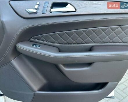 Белый Мерседес ГЛЕ-Класс, объемом двигателя 3 л и пробегом 196 тыс. км за 36940 $, фото 20 на Automoto.ua