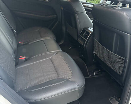 Мерседес ГЛЕ-Класс 2017 в Снятине на Automoto.ua Белый Мерседес ГЛЕ-Класс, объемом двигателя 2.14 л и пробегом 84 тыс. км за 34900 $, фото 25 на Automoto.ua