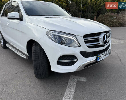 Белый Мерседес ГЛЕ-Класс, объемом двигателя 2.14 л и пробегом 166 тыс. км за 33500 $, фото 1 на Automoto.ua