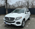 Белый Мерседес ГЛЕ-Класс, объемом двигателя 3.5 л и пробегом 110 тыс. км за 25500 $, фото 1 на Automoto.ua