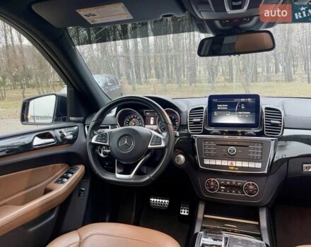 Белый Мерседес ГЛЕ-Класс, объемом двигателя 3 л и пробегом 140 тыс. км за 31500 $, фото 1 на Automoto.ua