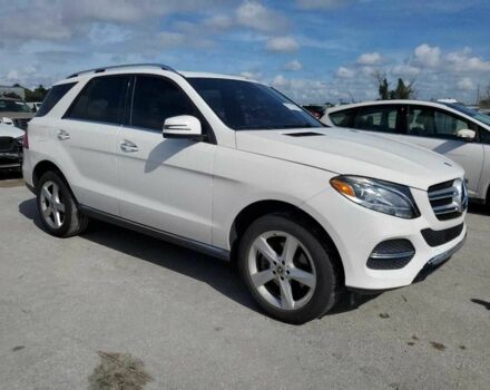 Белый Мерседес ГЛЕ-Класс, объемом двигателя 0 л и пробегом 91 тыс. км за 10000 $, фото 2 на Automoto.ua