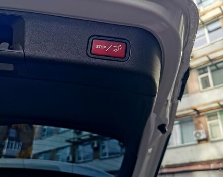 Белый Мерседес ГЛЕ-Класс, объемом двигателя 2.1 л и пробегом 90 тыс. км за 35500 $, фото 3 на Automoto.ua