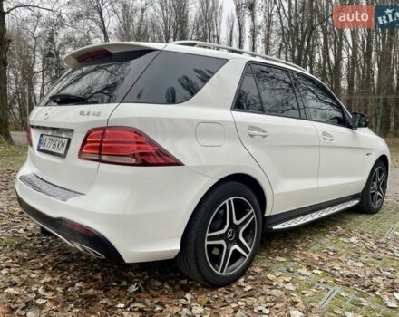 Белый Мерседес ГЛЕ-Класс, объемом двигателя 3 л и пробегом 140 тыс. км за 31500 $, фото 2 на Automoto.ua