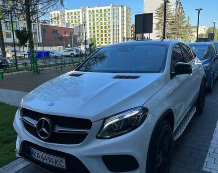 Белый Мерседес ГЛЕ-Класс, объемом двигателя 3 л и пробегом 144 тыс. км за 41000 $, фото 3 на Automoto.ua