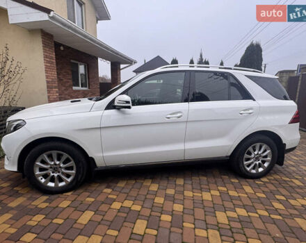 Белый Мерседес ГЛЕ-Класс, объемом двигателя 2.1 л и пробегом 164 тыс. км за 31500 $, фото 2 на Automoto.ua