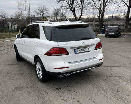 Белый Мерседес ГЛЕ-Класс, объемом двигателя 2.2 л и пробегом 285 тыс. км за 24500 $, фото 4 на Automoto.ua