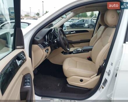 Белый Мерседес ГЛЕ-Класс, объемом двигателя 3 л и пробегом 125 тыс. км за 15500 $, фото 7 на Automoto.ua