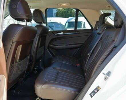 Белый Мерседес ГЛЕ-Класс, объемом двигателя 3.5 л и пробегом 66 тыс. км за 10700 $, фото 10 на Automoto.ua