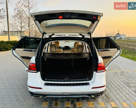 Белый Мерседес ГЛЕ-Класс, объемом двигателя 3 л и пробегом 76 тыс. км за 33300 $, фото 60 на Automoto.ua