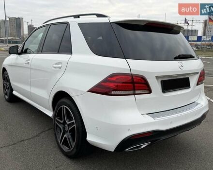 Білий Мерседес ГЛЕ-Клас, об'ємом двигуна 2.14 л та пробігом 142 тис. км за 37700 $, фото 9 на Automoto.ua