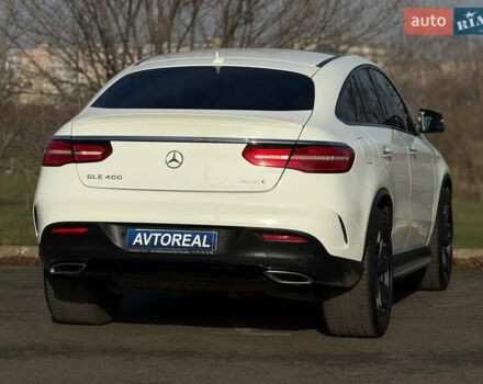 Білий Мерседес ГЛЕ-Клас, об'ємом двигуна 3 л та пробігом 153 тис. км за 39500 $, фото 21 на Automoto.ua