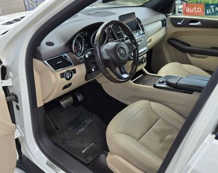 Белый Мерседес ГЛЕ-Класс, объемом двигателя 3 л и пробегом 147 тыс. км за 38500 $, фото 7 на Automoto.ua