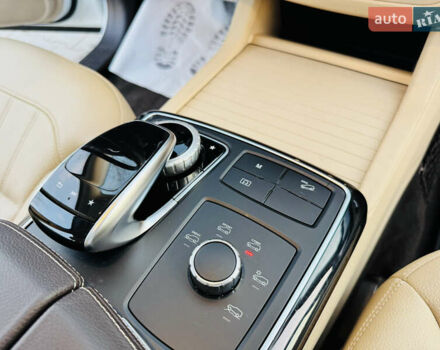 Белый Мерседес ГЛЕ-Класс, объемом двигателя 3 л и пробегом 76 тыс. км за 33300 $, фото 27 на Automoto.ua