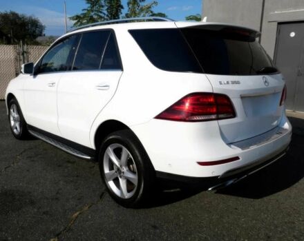 Білий Мерседес ГЛЕ-Клас, об'ємом двигуна 3.5 л та пробігом 36 тис. км за 31000 $, фото 5 на Automoto.ua