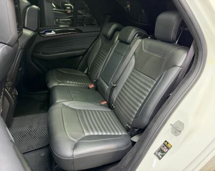 Белый Мерседес ГЛЕ-Класс, объемом двигателя 3 л и пробегом 82 тыс. км за 40900 $, фото 18 на Automoto.ua