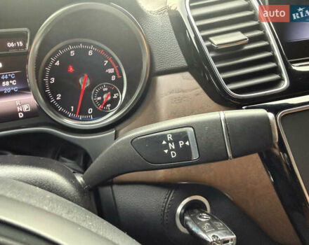 Білий Мерседес ГЛЕ-Клас, об'ємом двигуна 3 л та пробігом 115 тис. км за 46000 $, фото 15 на Automoto.ua