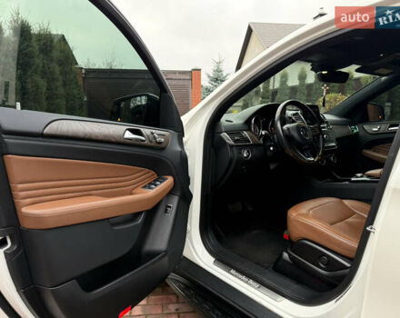 Білий Мерседес ГЛЕ-Клас, об'ємом двигуна 3 л та пробігом 115 тис. км за 46000 $, фото 28 на Automoto.ua