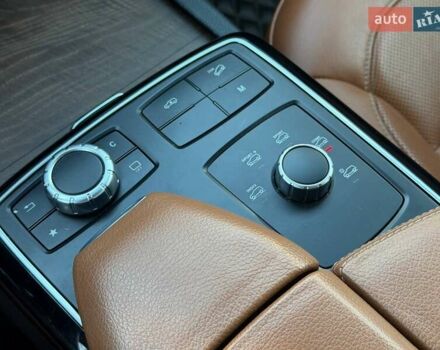 Білий Мерседес ГЛЕ-Клас, об'ємом двигуна 3 л та пробігом 153 тис. км за 39500 $, фото 73 на Automoto.ua