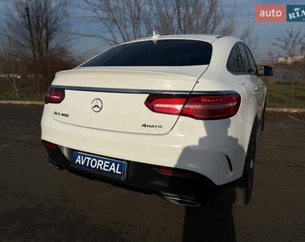 Білий Мерседес ГЛЕ-Клас, об'ємом двигуна 3 л та пробігом 153 тис. км за 39500 $, фото 28 на Automoto.ua