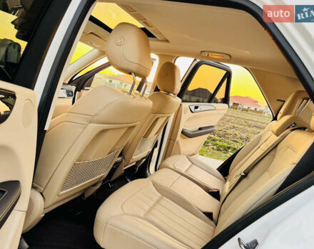 Белый Мерседес ГЛЕ-Класс, объемом двигателя 3 л и пробегом 76 тыс. км за 33300 $, фото 54 на Automoto.ua