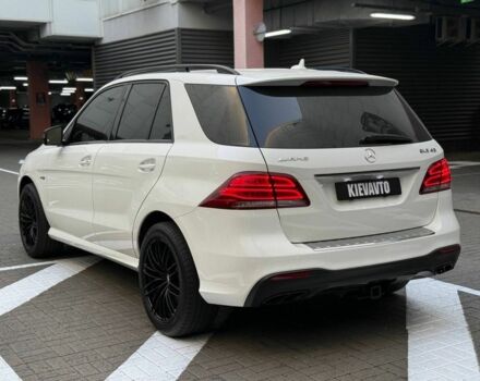 Мерседес ГЛЕ-Класс 2018 в Вышгороде на Automoto.ua Белый Мерседес ГЛЕ-Класс, объемом двигателя 3 л и пробегом 81 тыс. км за 32500 $, фото 3 на Automoto.ua