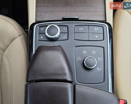 Белый Мерседес ГЛЕ-Класс, объемом двигателя 3 л и пробегом 147 тыс. км за 38500 $, фото 27 на Automoto.ua