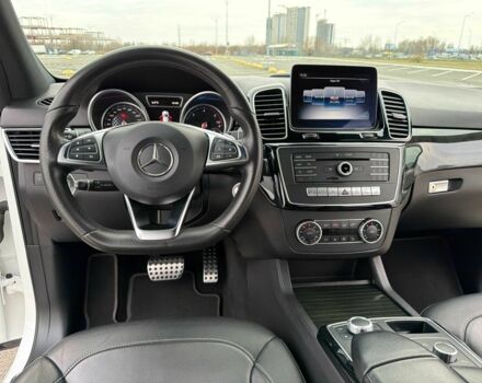 Білий Мерседес ГЛЕ-Клас, об'ємом двигуна 2.1 л та пробігом 142 тис. км за 37700 $, фото 18 на Automoto.ua