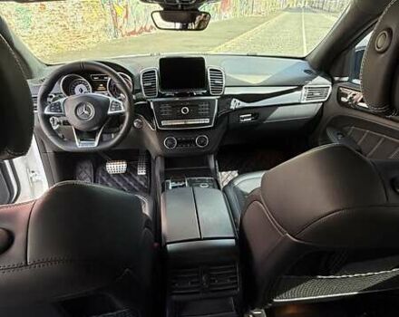 Мерседес ГЛЕ-Класс 2018 в Одессе на Automoto.ua Белый Мерседес ГЛЕ-Класс, объемом двигателя 5.46 л и пробегом 98 тыс. км за 81500 $, фото 13 на Automoto.ua