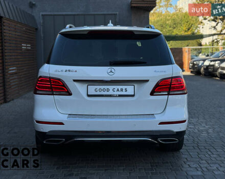 Белый Мерседес ГЛЕ-Класс, объемом двигателя 2.14 л и пробегом 131 тыс. км за 37000 $, фото 5 на Automoto.ua