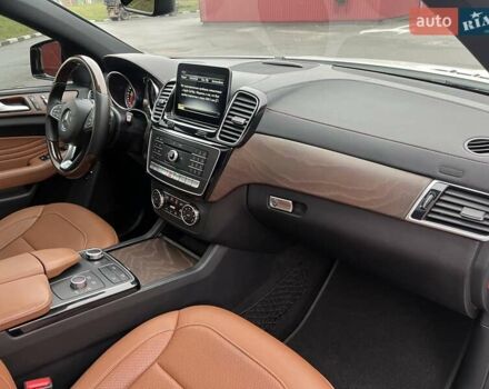 Белый Мерседес ГЛЕ-Класс, объемом двигателя 3 л и пробегом 120 тыс. км за 45500 $, фото 17 на Automoto.ua