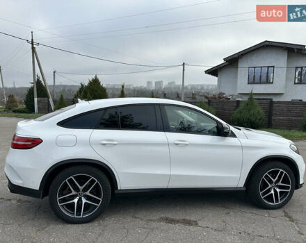 Белый Мерседес ГЛЕ-Класс, объемом двигателя 2.99 л и пробегом 65 тыс. км за 55000 $, фото 5 на Automoto.ua