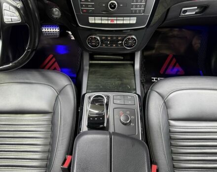 Белый Мерседес ГЛЕ-Класс, объемом двигателя 3 л и пробегом 82 тыс. км за 40900 $, фото 22 на Automoto.ua