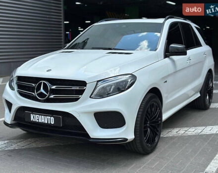 Белый Мерседес ГЛЕ-Класс, объемом двигателя 3 л и пробегом 81 тыс. км за 33000 $, фото 2 на Automoto.ua