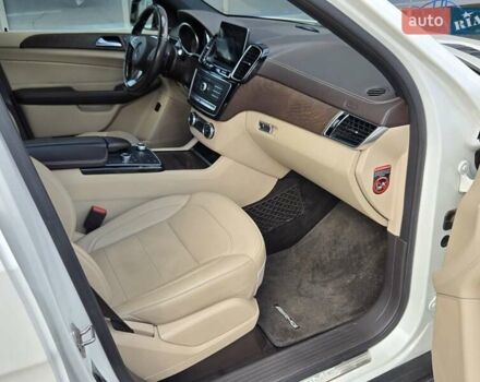 Белый Мерседес ГЛЕ-Класс, объемом двигателя 3 л и пробегом 147 тыс. км за 38500 $, фото 9 на Automoto.ua