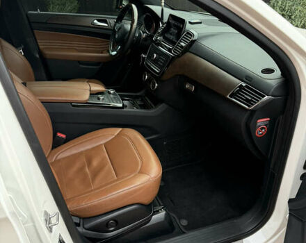 Білий Мерседес ГЛЕ-Клас, об'ємом двигуна 3 л та пробігом 115 тис. км за 46000 $, фото 23 на Automoto.ua