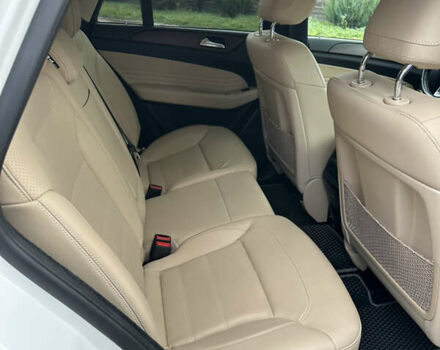 Белый Мерседес ГЛЕ-Класс, объемом двигателя 2.99 л и пробегом 65 тыс. км за 55000 $, фото 12 на Automoto.ua