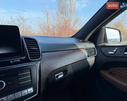 Білий Мерседес ГЛЕ-Клас, об'ємом двигуна 3 л та пробігом 153 тис. км за 39500 $, фото 77 на Automoto.ua