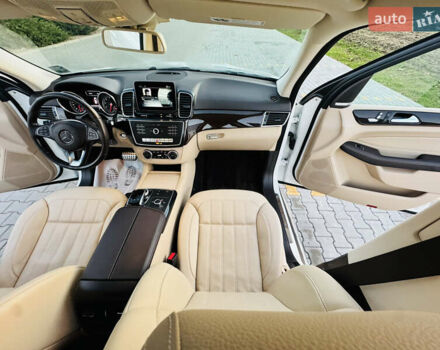 Белый Мерседес ГЛЕ-Класс, объемом двигателя 3 л и пробегом 76 тыс. км за 33300 $, фото 34 на Automoto.ua